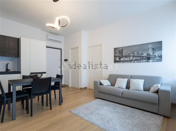 appartamento in vendita a Milano in zona Sempione