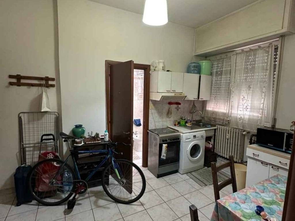 appartamento in vendita a Milano in zona Famagosta