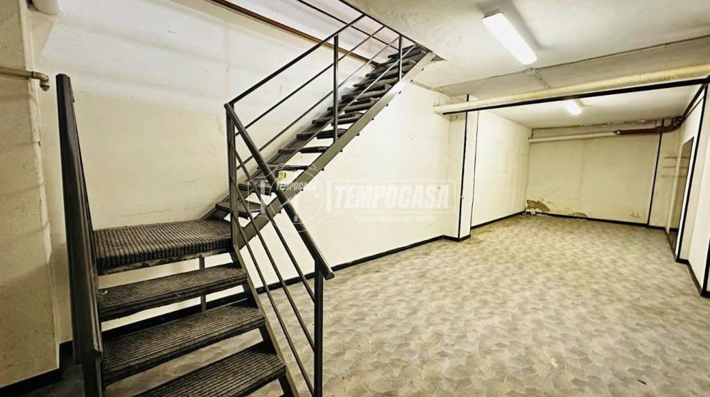 ufficio in vendita a Milano in zona Porta Romana