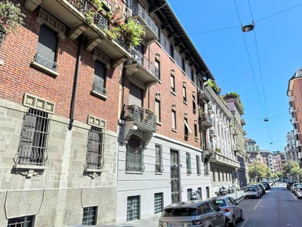 negozio in vendita a Milano in zona Sempione