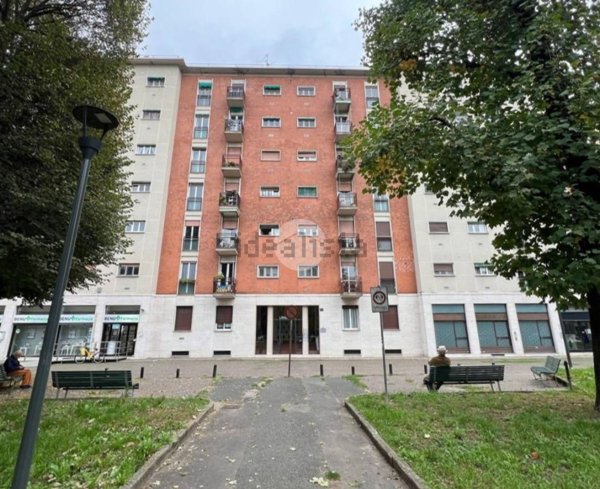 appartamento in vendita a Milano in zona Dergano
