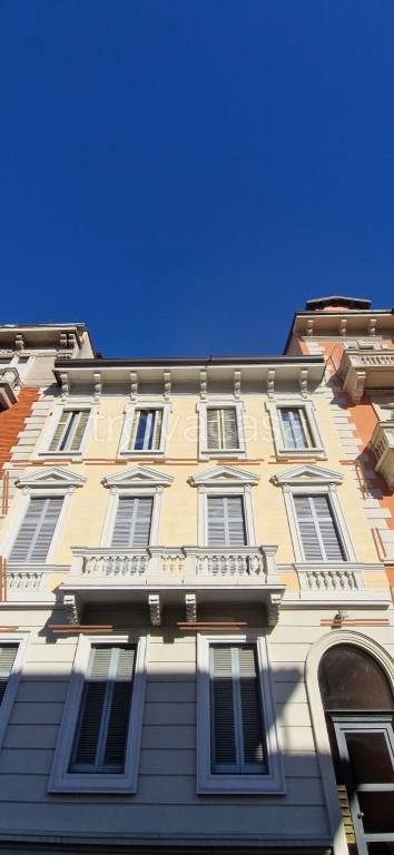 appartamento in vendita a Milano in zona XXII Marzo