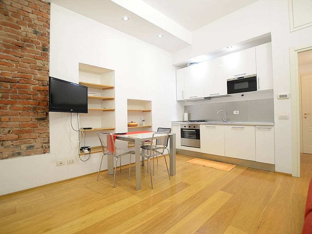 appartamento in vendita a Milano in zona Porta Romana