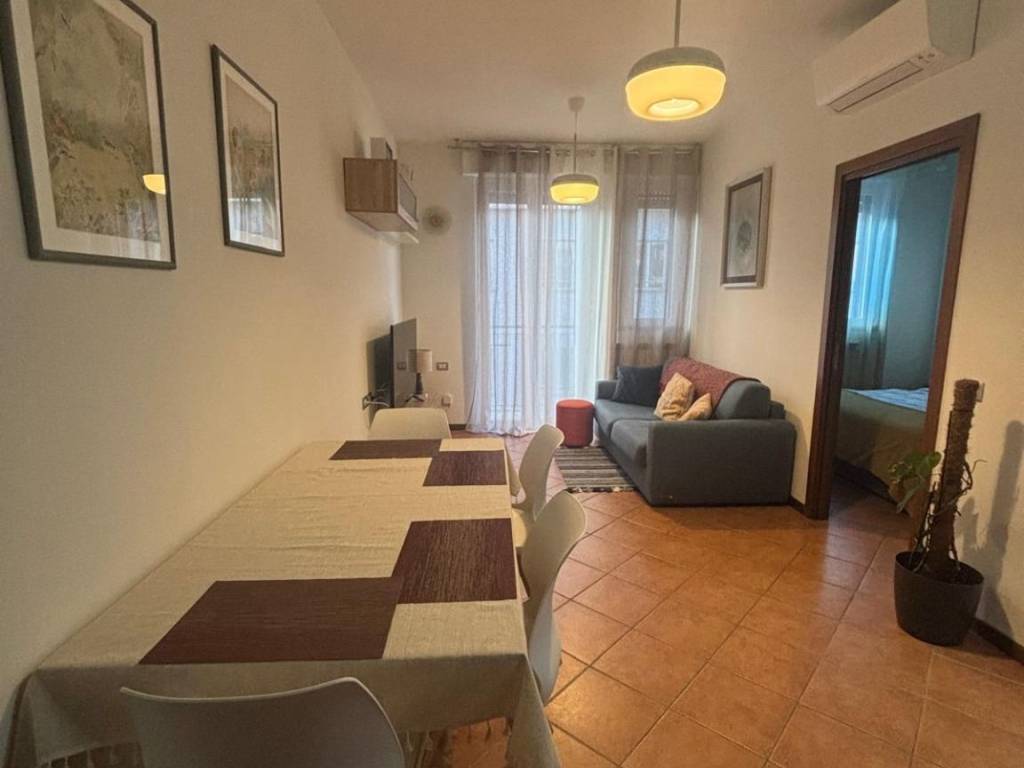 appartamento in vendita a Milano in zona Corvetto