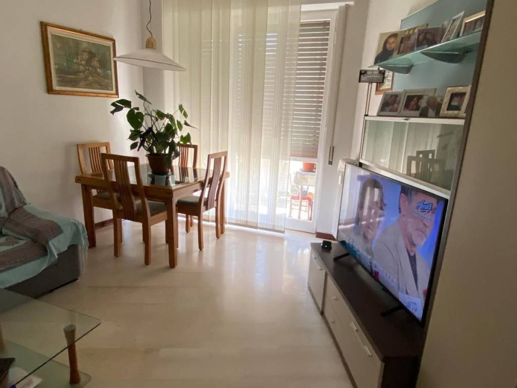 appartamento in vendita a Milano in zona Piazzale Lodi