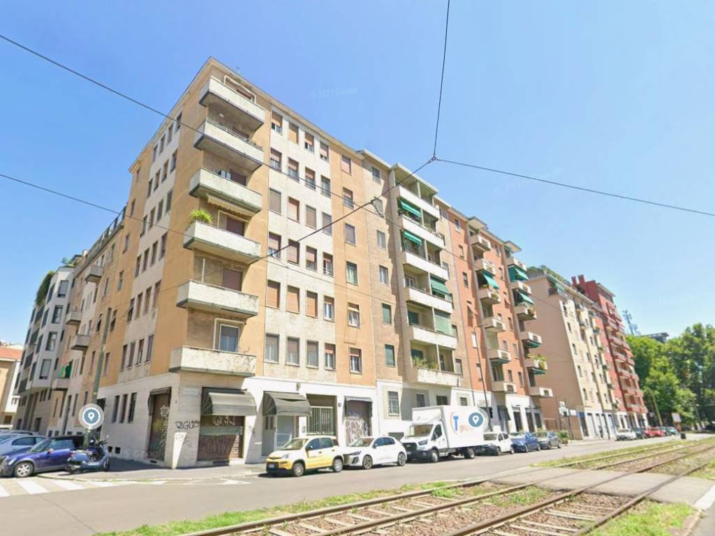 appartamento in vendita a Milano in zona Piazzale Lodi