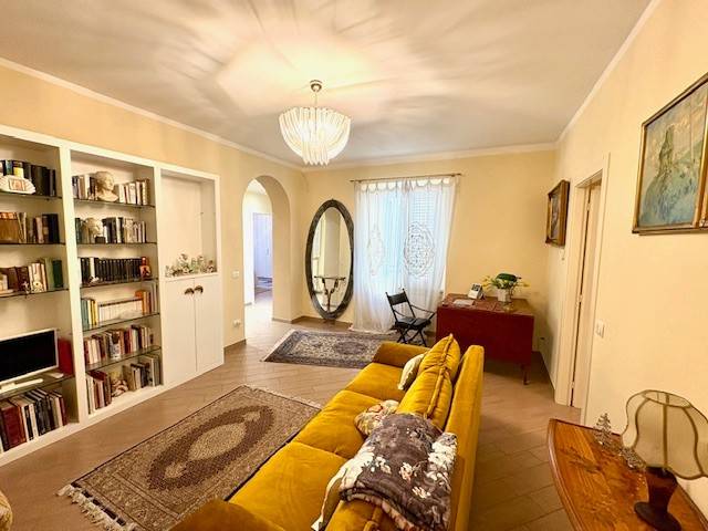 appartamento in vendita a Milano in zona Porta Romana