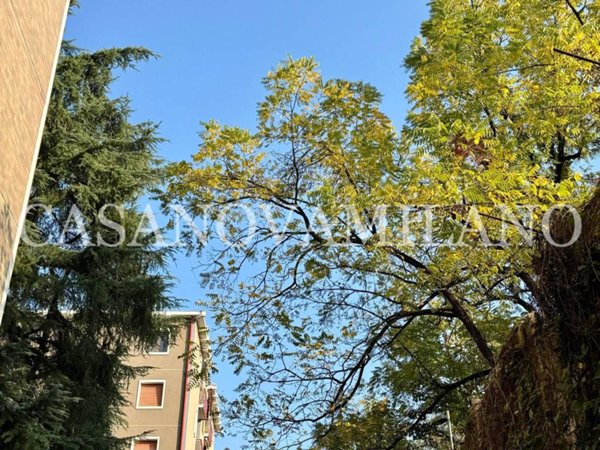 appartamento in vendita a Milano in zona Niguarda