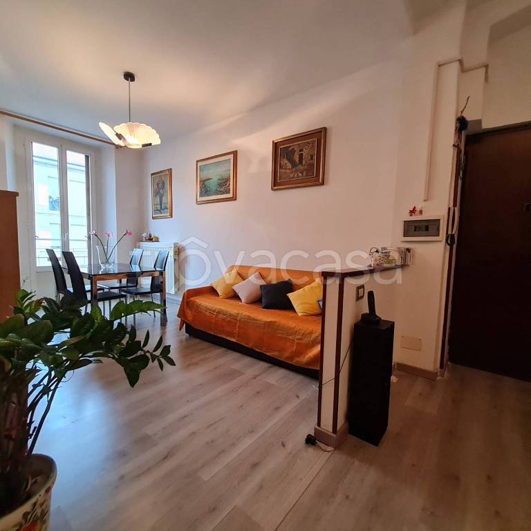 appartamento in vendita a Milano in zona Stazione Centrale