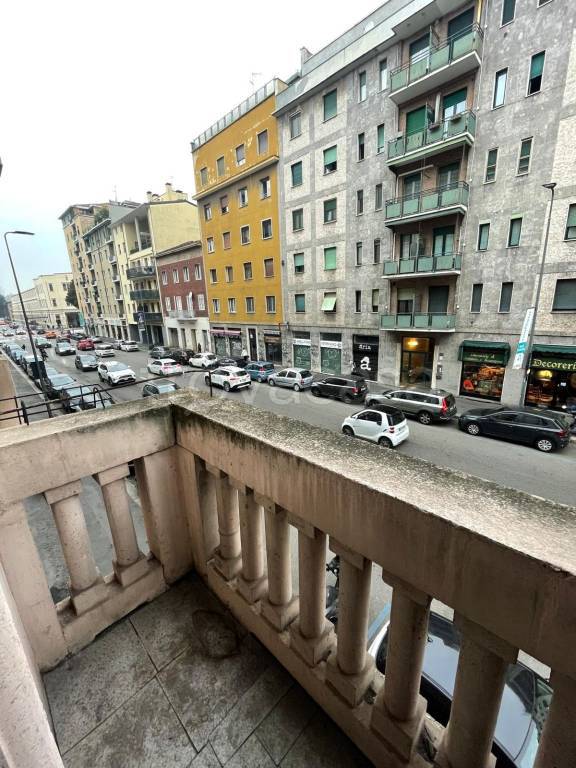 appartamento in vendita a Milano in zona Casoretto