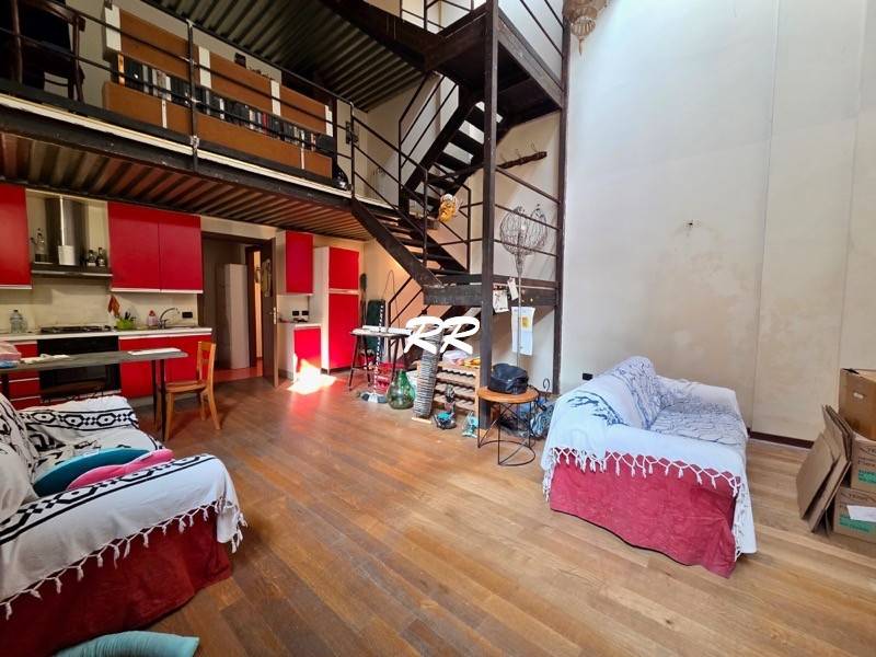 appartamento in vendita a Milano in zona Barona