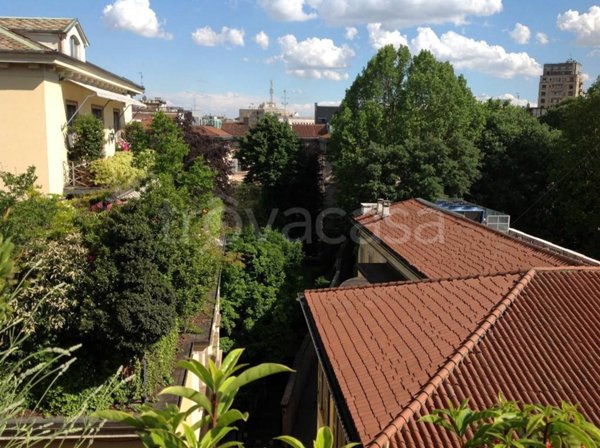 appartamento in vendita a Milano in zona Brera