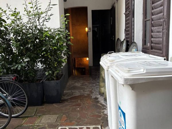 locale commerciale in vendita a Milano