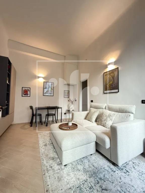 appartamento in vendita a Milano in zona Città Studi