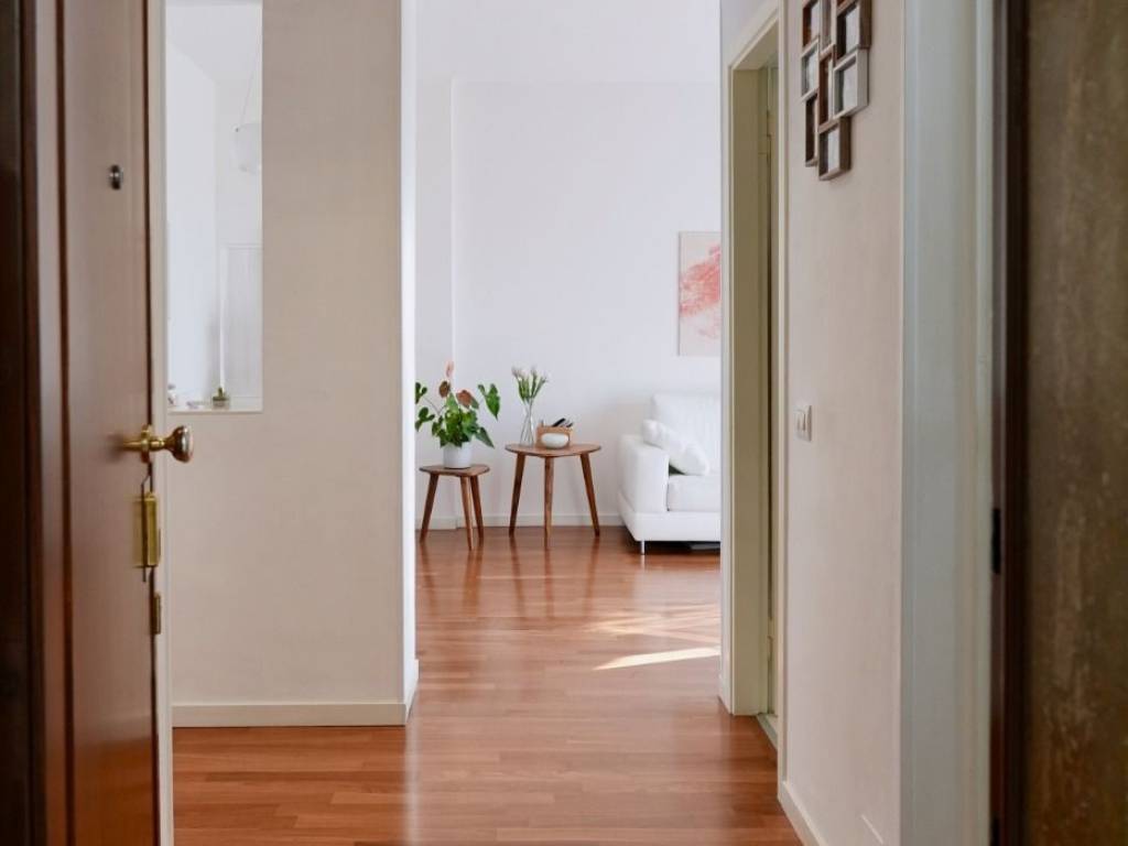 appartamento in vendita a Milano in zona San Cristoforo