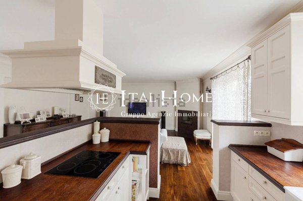 appartamento in vendita a Milano in zona Vigentino