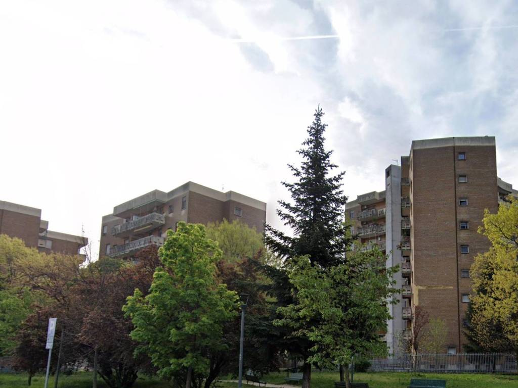 appartamento in vendita a Milano in zona Piazzale Lodi