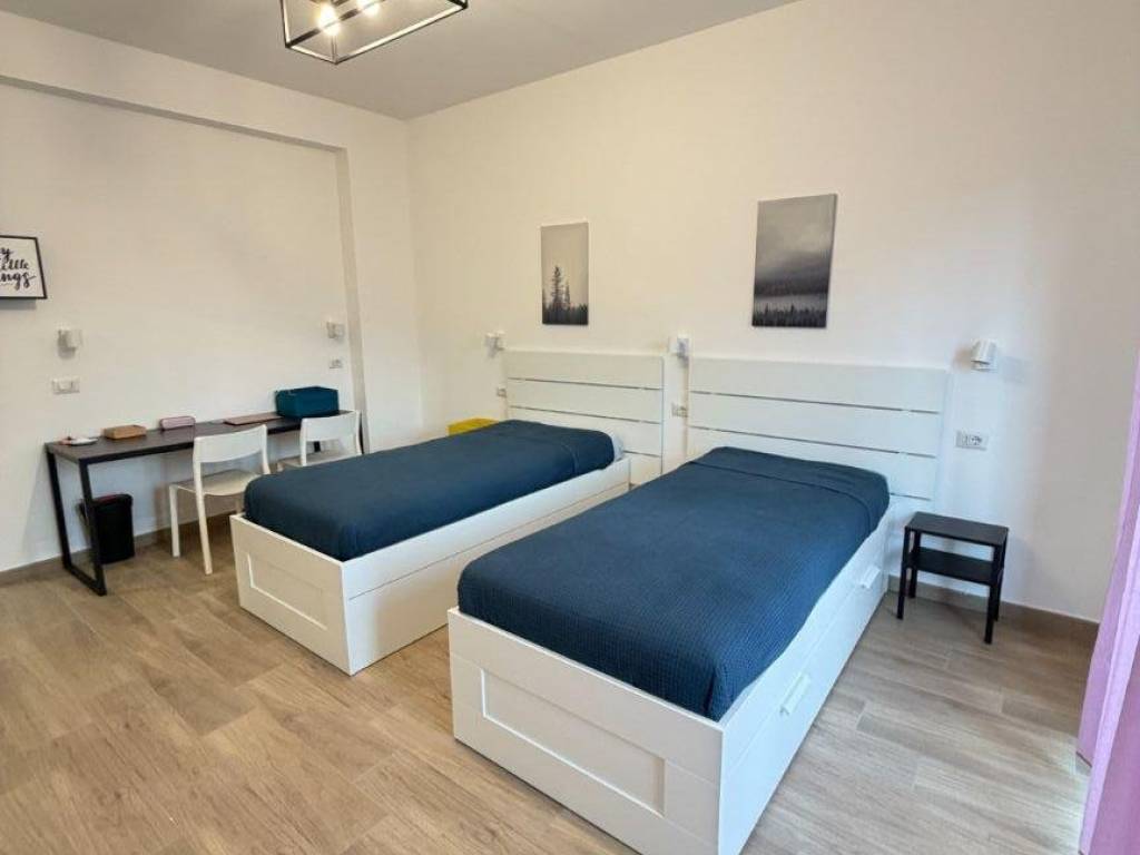 appartamento in vendita a Milano in zona Famagosta