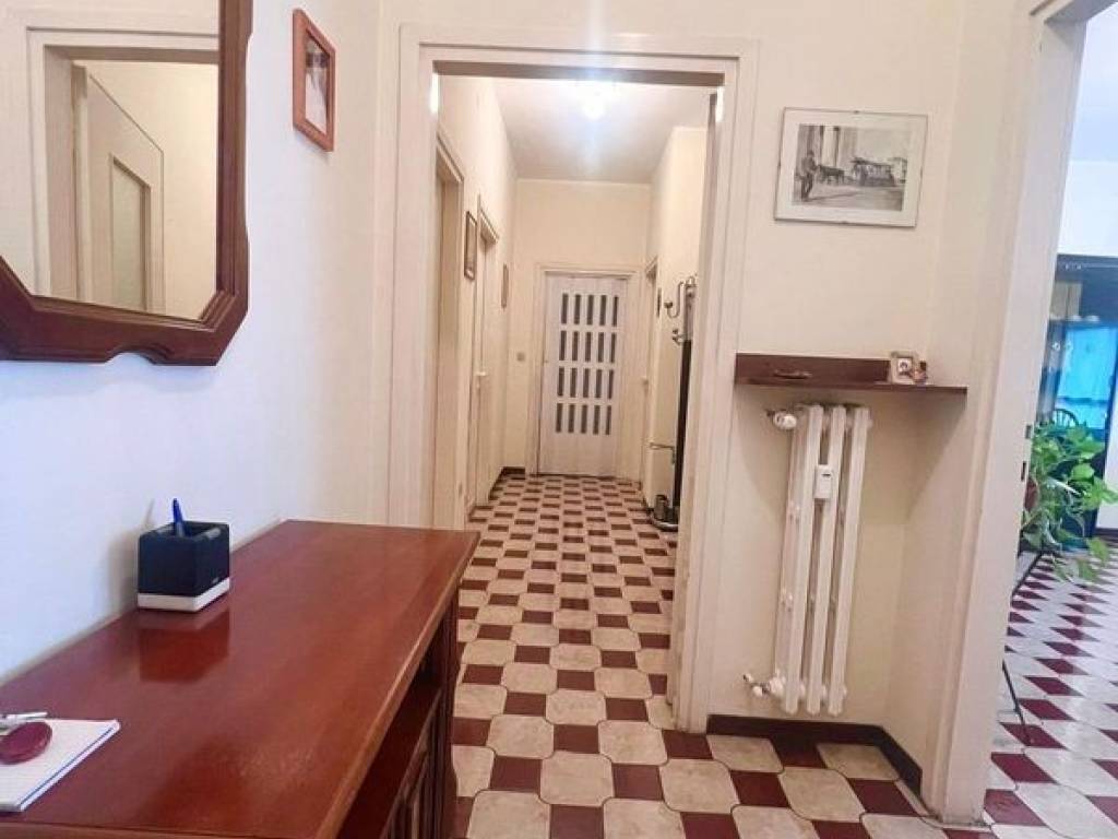 appartamento in vendita a Milano in zona Vialba