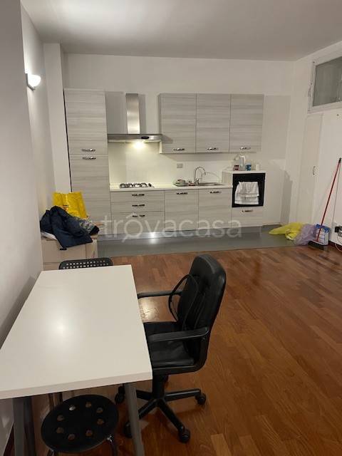 appartamento in vendita a Milano in zona Isola