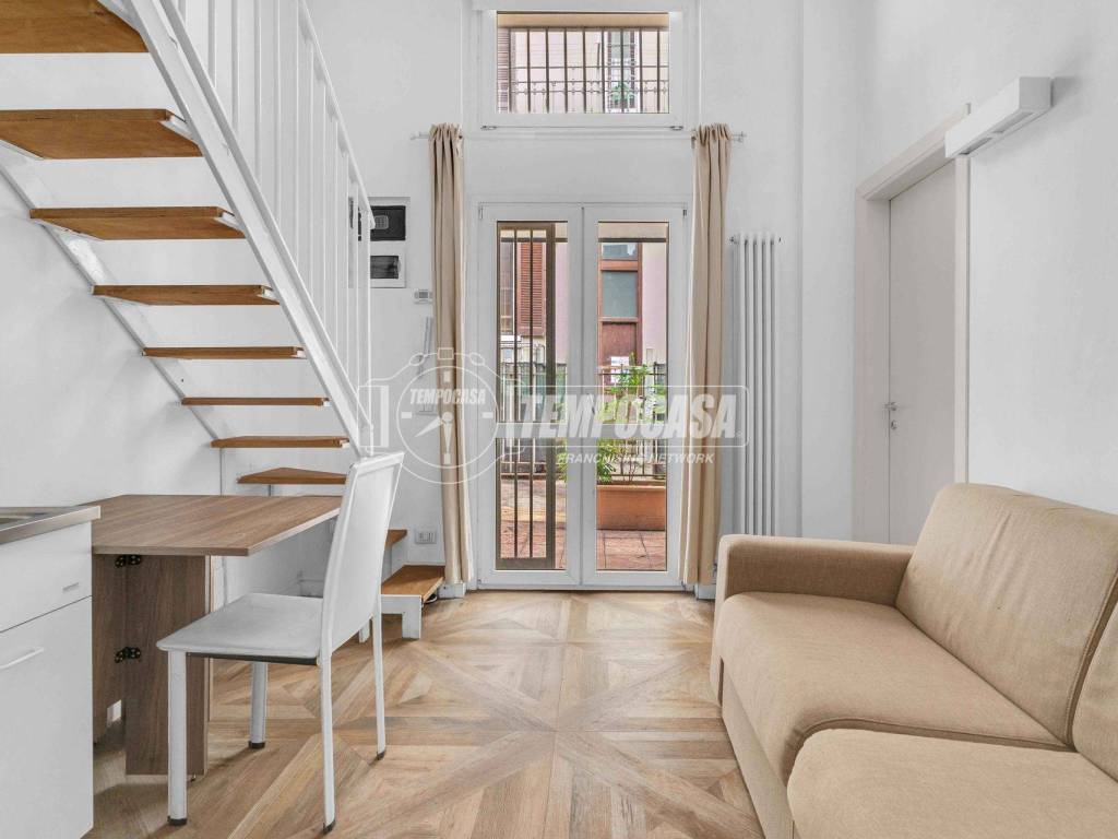 appartamento in vendita a Milano in zona Chiesa Rossa