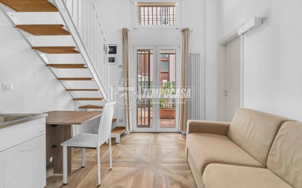 appartamento in vendita a Milano in zona Bocconi