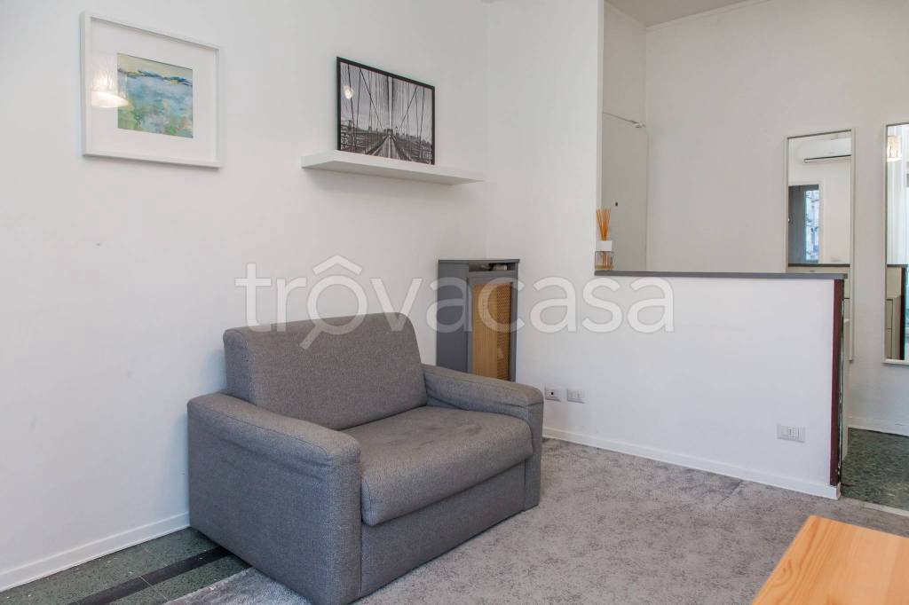 appartamento in vendita a Milano in zona Loreto