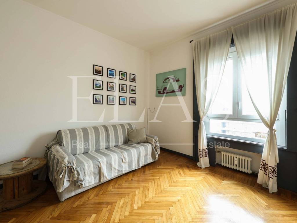 appartamento in vendita a Milano in zona Centro Direzionale