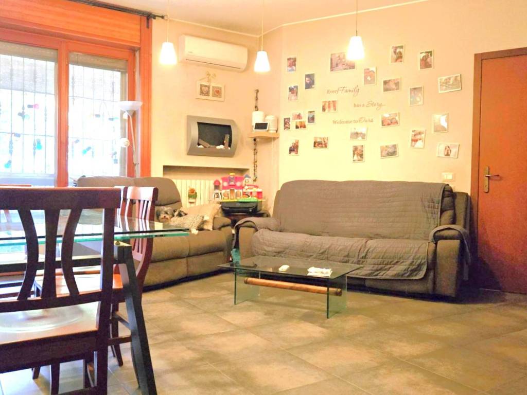 appartamento in vendita a Milano in zona Rogoredo