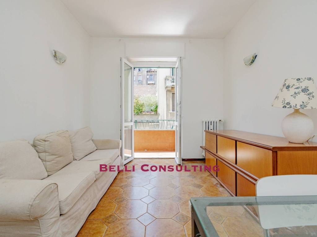 appartamento in vendita a Milano in zona Sempione