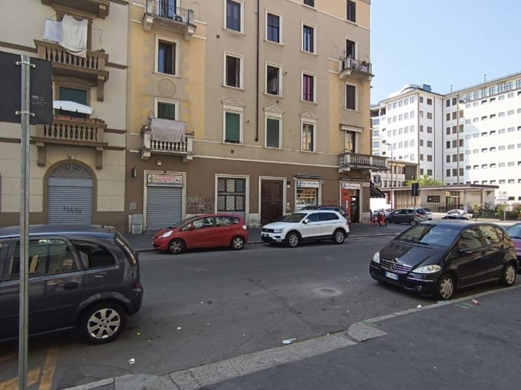 appartamento in vendita a Milano in zona Corvetto