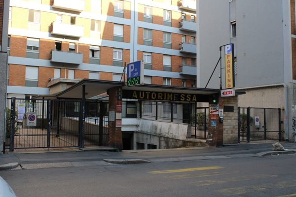 appartamento in vendita a Milano in zona Porta Venezia