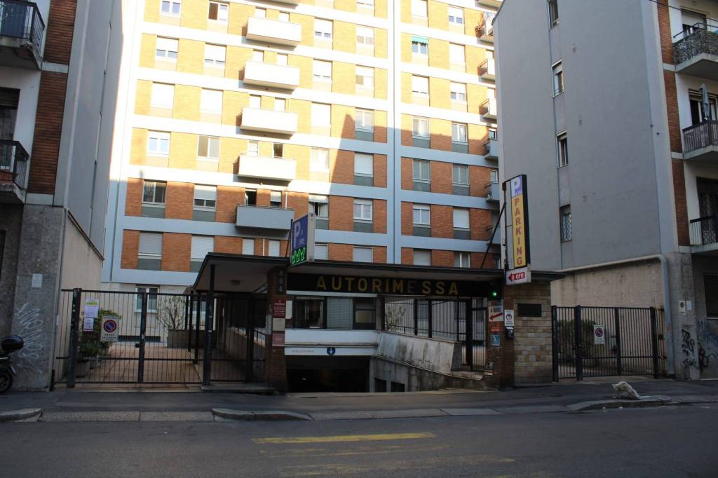 appartamento in vendita a Milano in zona Porta Venezia