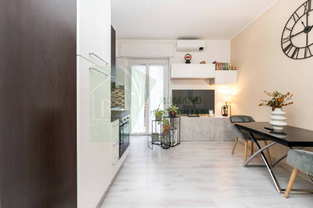 appartamento in vendita a Milano in zona Gorla