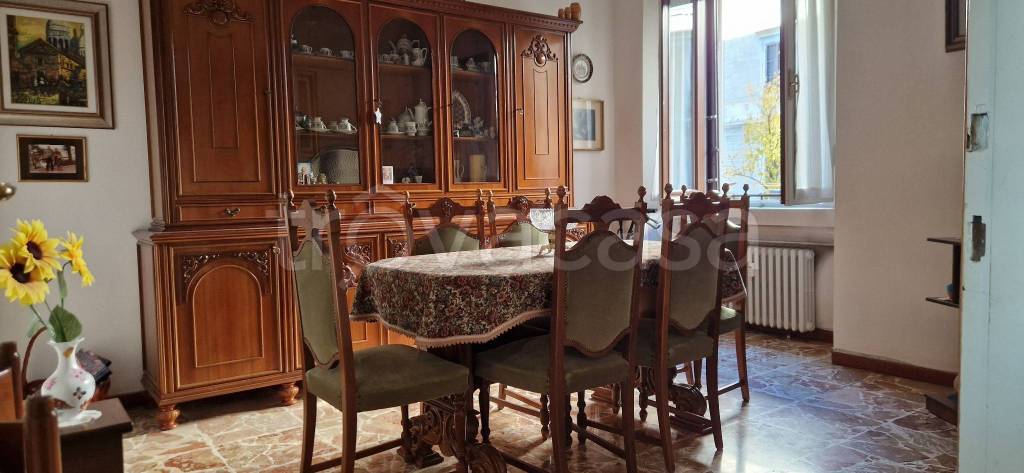 appartamento in vendita a Milano in zona Lambrate