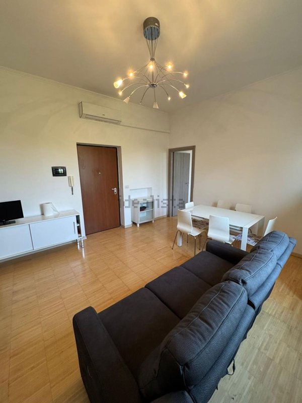 appartamento in vendita a Milano in zona Niguarda