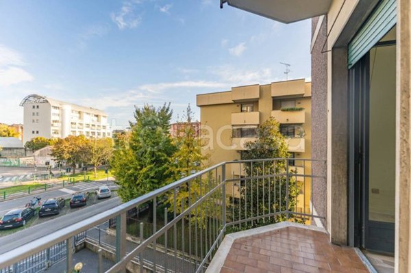 appartamento in vendita a Milano in zona Niguarda