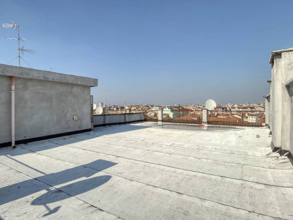 appartamento in vendita a Milano in zona Centro Direzionale
