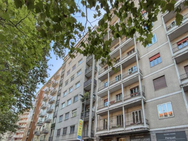appartamento in vendita a Milano in zona Loreto