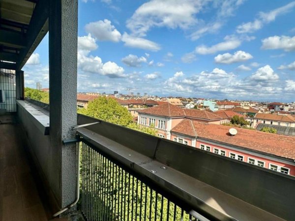 appartamento in vendita a Milano in zona Città Studi
