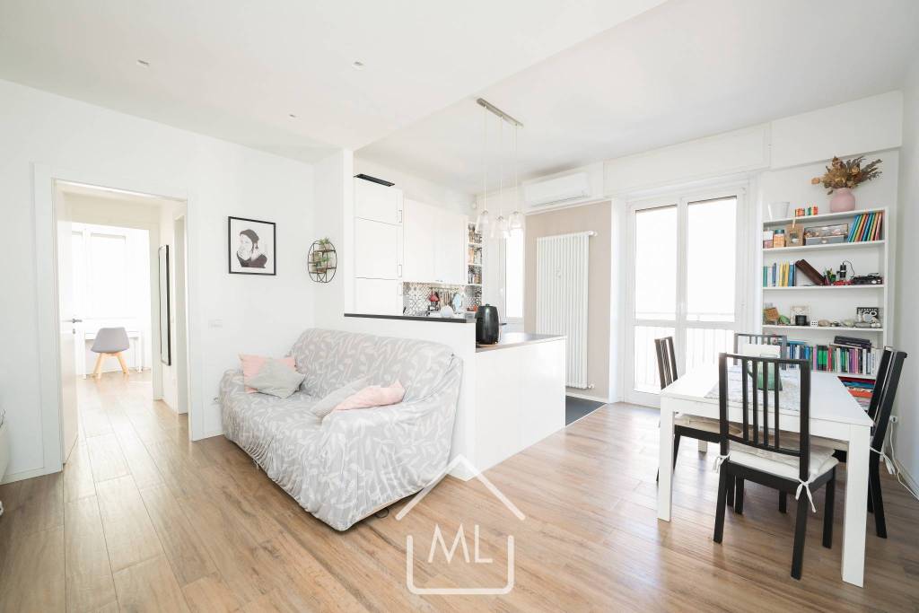 appartamento in vendita a Milano in zona Prato Centenaro