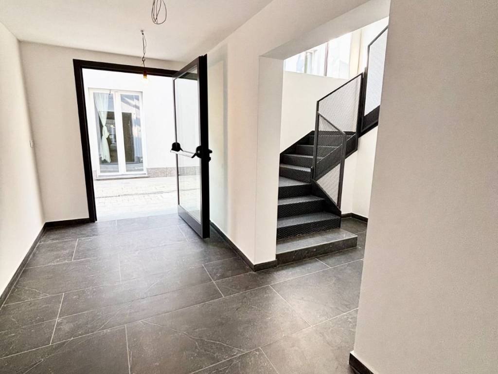 appartamento in vendita a Milano in zona Maggiolina