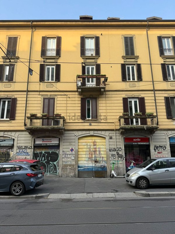 appartamento in vendita a Milano in zona Bocconi