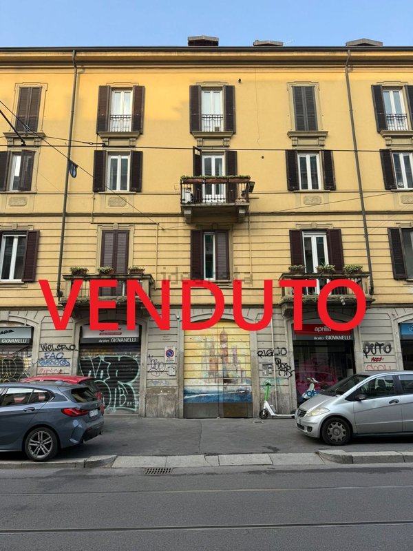 appartamento in vendita a Milano in zona Bocconi
