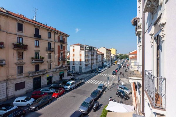 appartamento in vendita a Milano in zona Piazzale Lodi