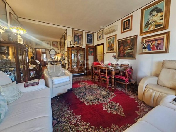 appartamento in vendita a Milano in zona Porta Romana