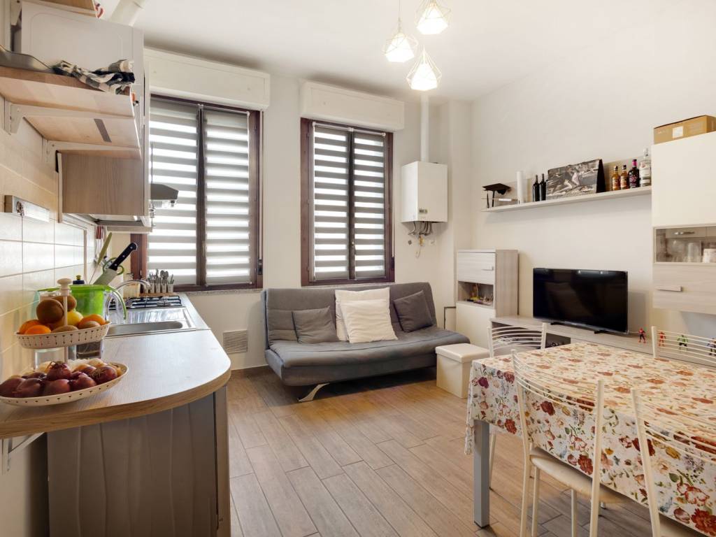 appartamento in vendita a Milano in zona Affori