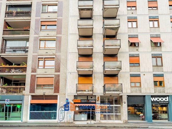 negozio in vendita a Milano
