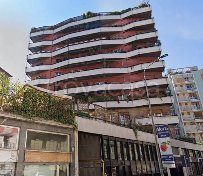 appartamento in vendita a Milano in zona Città Studi