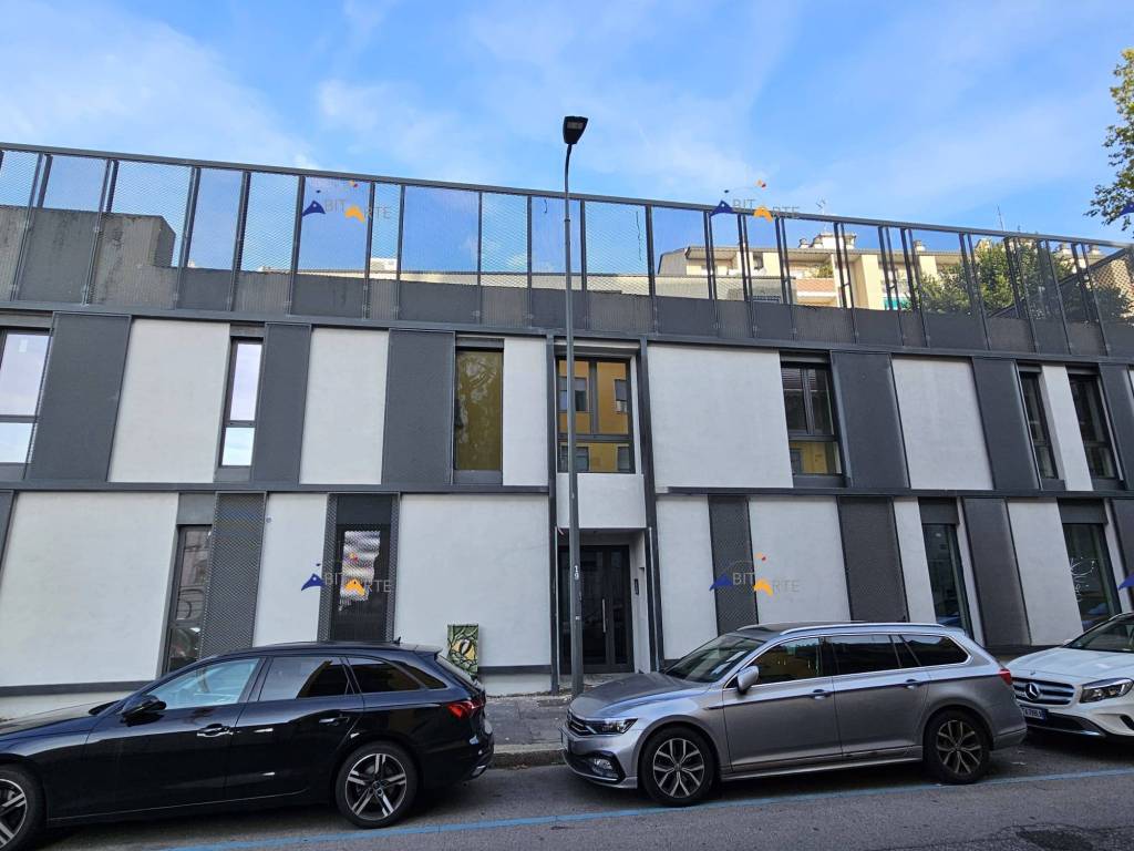 appartamento in vendita a Milano in zona Maggiolina